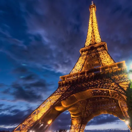 Des Grands Voyageurs Hotel 4*