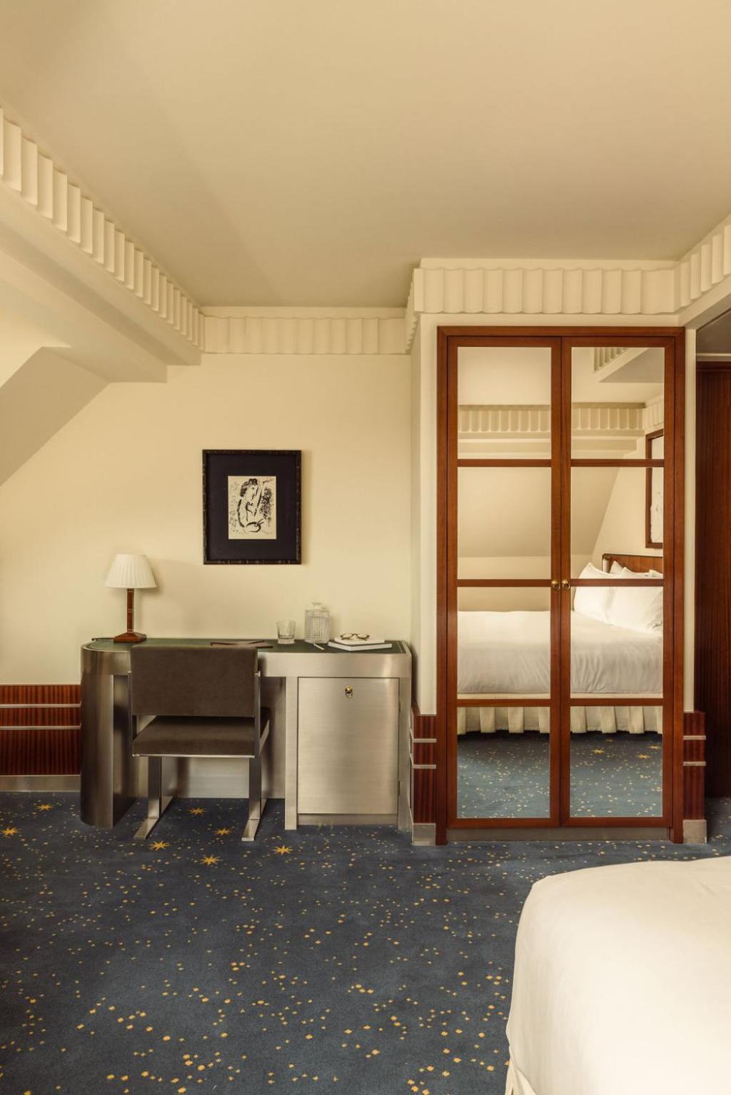 Hotel Saint Germain Des Prés, An Ihg Parigi