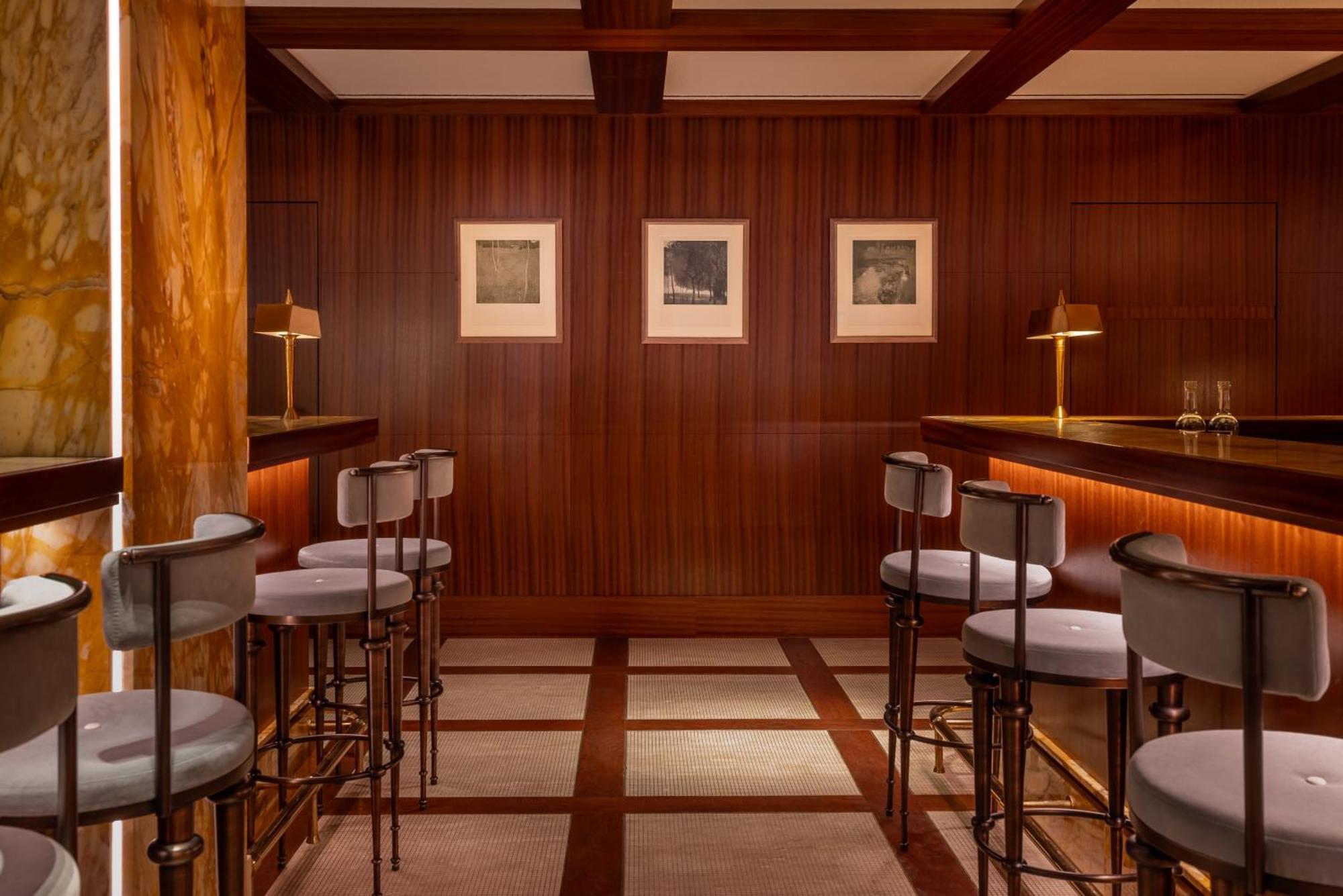 Hotel Saint Germain Des Prés, An Ihg Parigi