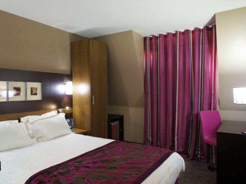 Hotel Des Grands Voyageurs Paris